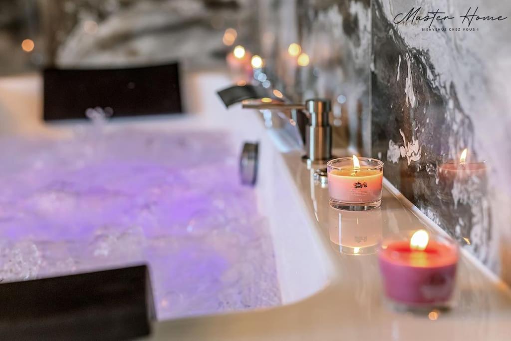 Gout De Luxe A Narbonne T3 Climatise, Spa, Parking Exteriör bild